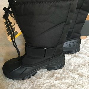 Kamik Shoes - Kamik Men’s Rain/Snow Boot New in Box Kamik Shoes - Kamik Men’s Rain/Snow Boot New in Box